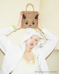 ANTEPRIMA_WIREBAG_POKEMON_EEVEE_PB25FPM0LZ_STANDARD_Z_Crossbody_golden-yellow_model