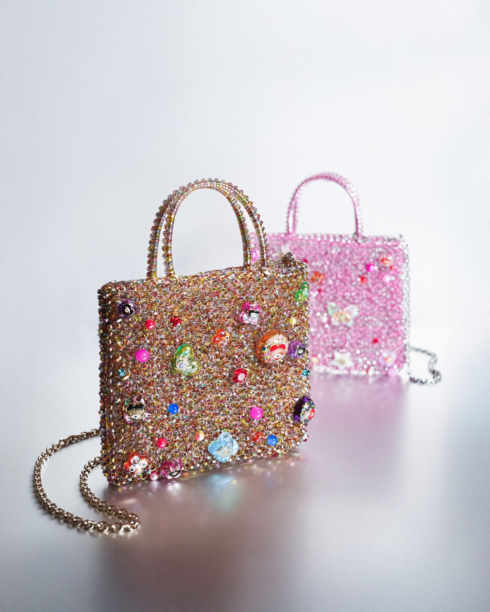 ANTEPRIMA_WIREBAG_MIKA_NINAGAWA_PB25SMF0LW_STANDARD_MINIATURA_Crossbody_silver-orchid-pink_iridescent-rainbow