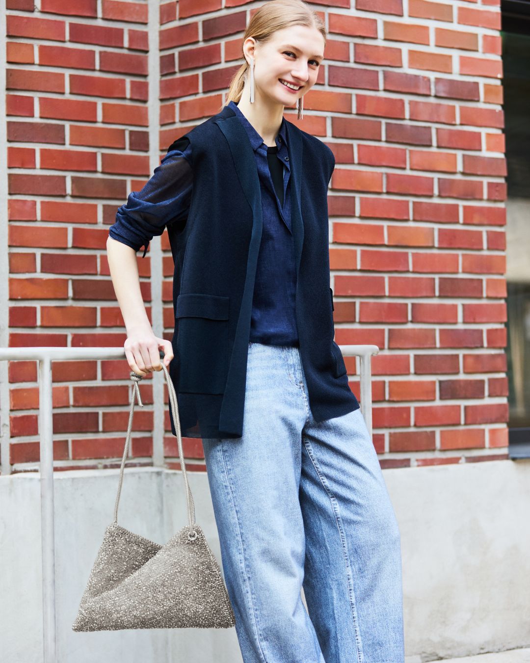 ANTEPRIMA - TWIST LARGE CROSSBODY WIREBAG – ANTEPRIMA Online Store